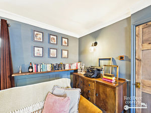 Living Room- click for photo gallery